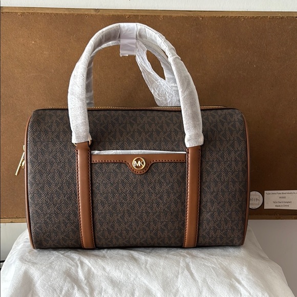 NWT Michael Kors Brown Duffel Satchel with Gold Hardware and Matching Wallet - Picture 1 of 10
